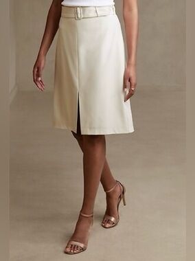 NWT Banana Republic Pencil Knee-Length Belted Skirt - Size: 6P